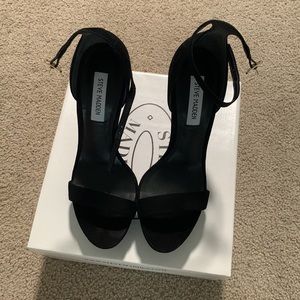 Steve Madden Starlet Black Suede Open Toe Heels